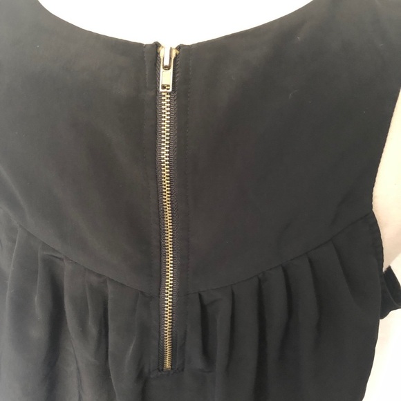 Black silky tank, Eclair, half zip in back. Size M - Picture 6 of 7